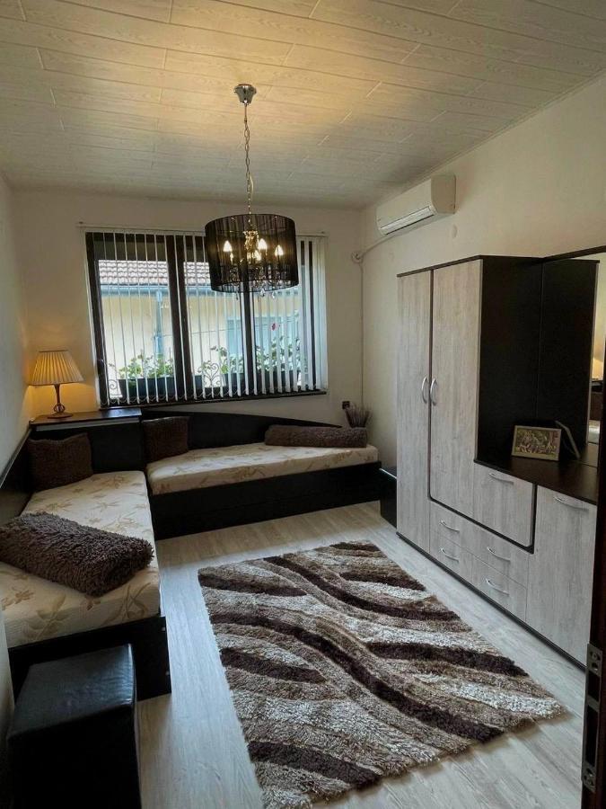Z-Apartment In Трявна Экстерьер фото